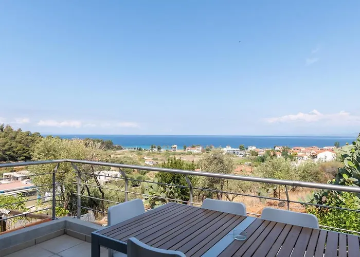 Elpida Maisonette *