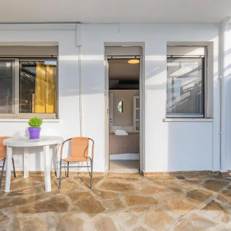 Dom wakacyjny Elpida Maisonette *