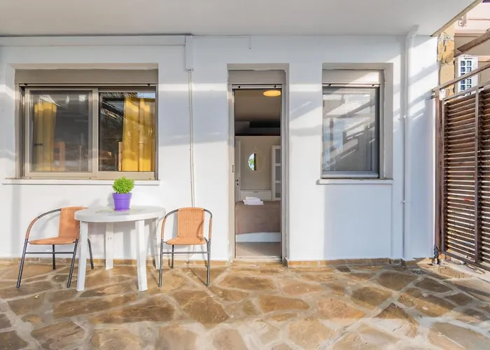 Nyaraló Elpida Maisonette *